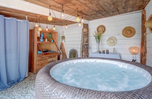 Figanieres Otro | Villa De Charme, Piscine, Jacuzzi en Provence