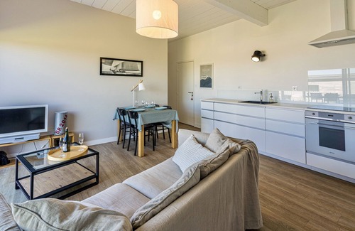 Plougonvelin Villa | Villa de l'Anse exceptional sea view, beach, contemporary for 4 people
