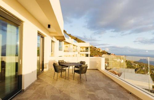 Las Indias Villa | Villa de lujo en La Palma con Vistas al Mar y Piscina