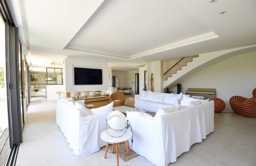 Royan Villa | Villa DE Luxe, Piscine, Plage A Pied, Boulodrome, Pontaillac