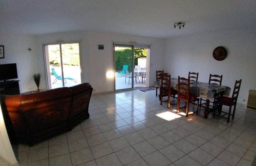 Pujols Casa | Villa et piscine en Bordelais