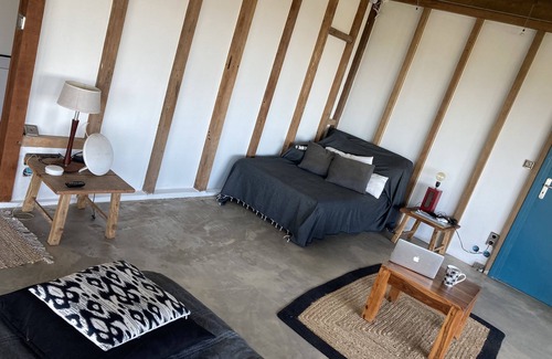 L'Etang-Sale Casa | Villa de Style..vue et Tranquillité au Rendez-vous