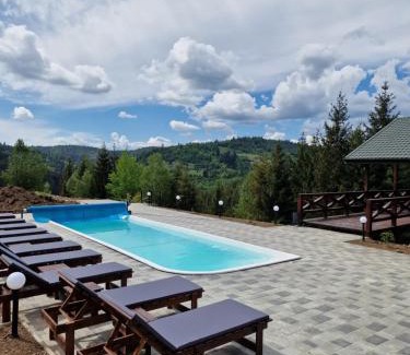 Plavya Apartamento | Villa Debryanets