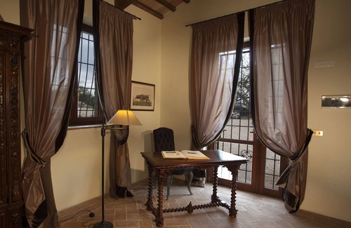 Perugia Villa | "Villa dei Cavalli" Lujo en el país con magnífica piscina Sw. En Perugia