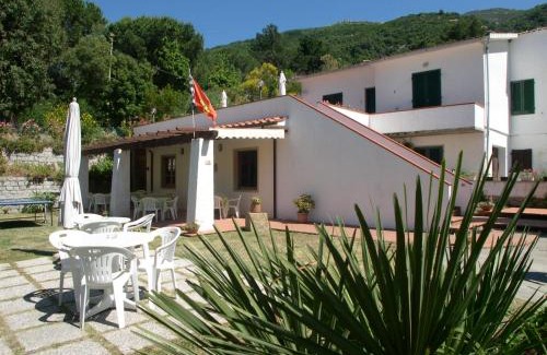 Sant' Andrea Cama Y Desayuno | Villa dei Limoni