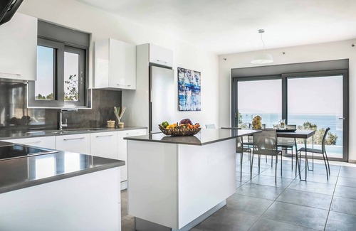 Vlachata Villa | Villa Del Cielo - Villa de tres dormitorios, capacidad para 6