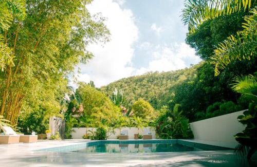 Carcar Casa | Villa del Sol 1 -Barkada Rooms