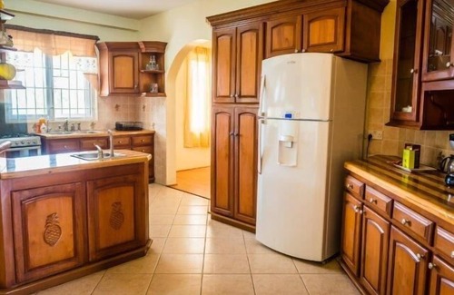 Bois d'Orange Villa | Villa Del Sol - Asequible pero de lujo