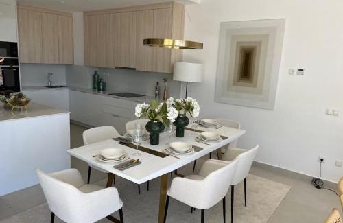 Casares Apartamento | Villa del Sol