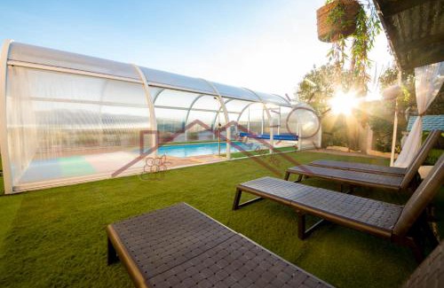 Mentrida Casa | Villa del sol - piscina climatizada