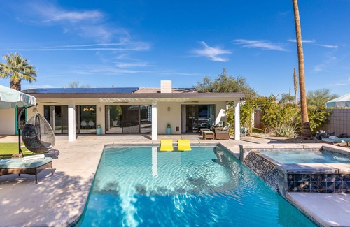 Palm Springs Casa | Villa Del Sol - Stunning Mid-Century Jewel!