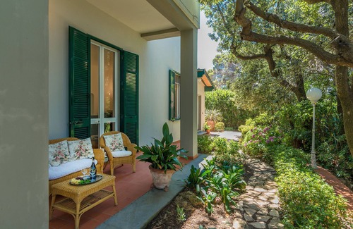 Rosignano Marittimo Villa | Villa Dell'Angelo 10, Emma Villas