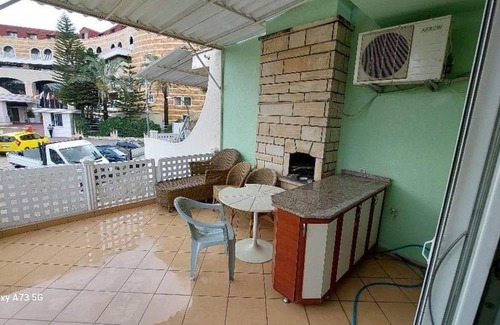 Okurcalar Apartamento | Villa Denize 250 metre