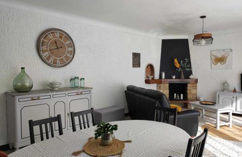 Avallon Casa | Villa des petites Chaumes