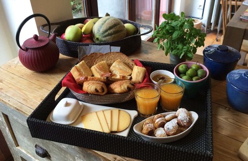 Collignon Cama Y Desayuno | Villa des Roses Voltaire