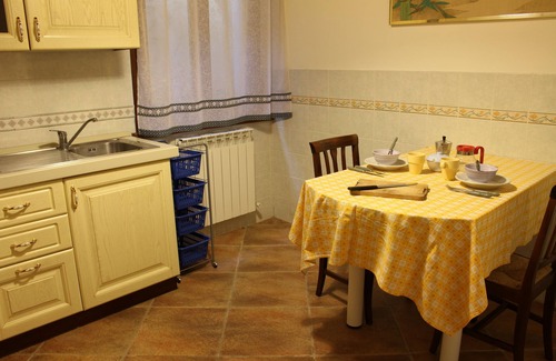 Gualdo Cattaneo Apartamento | Villa di Castello in the green heart of Italy, Umbria. APARTMENT "TODI"