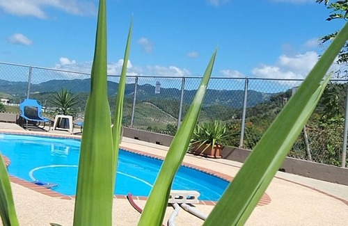 Las Piedras Villa | Villa Diana hermosa vista a las montañas de PR un lugar donde respiras paz!
