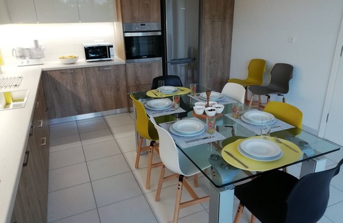 Rafina-Pikermi Apartamento | Villa Dimitra - Apartamento