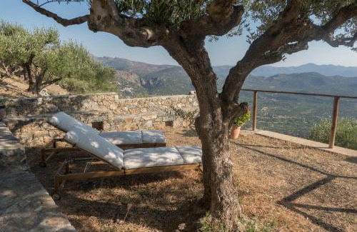 Kroustas Cama Y Desayuno | Villa Dio Petres