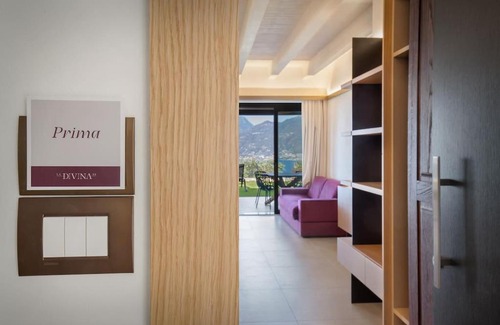 Brenzone sul Garda Apartamento | Villa Divina22 - APT Prima con piscina e vista lago