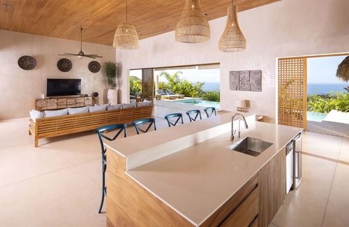 Santa Teresa Villa | Villa Divina - luxury Oceanview villa w/ Infinity pool