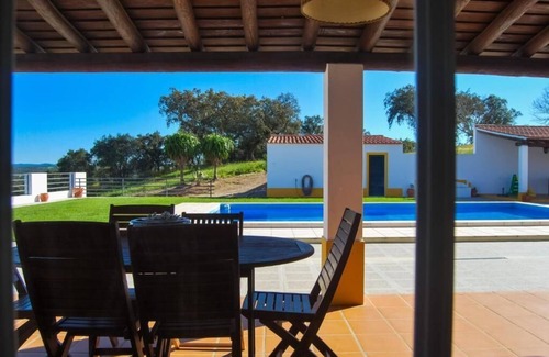 Avis Casa | Casa do Outeiro - Villa con piscina