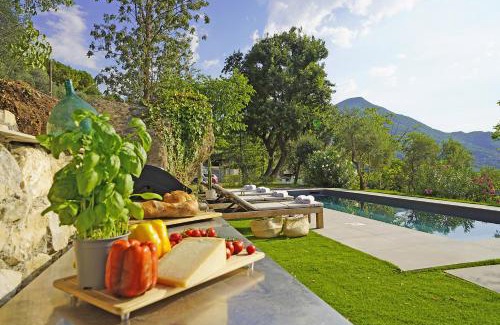 Salo Villa | Villa Dolce Bellezza