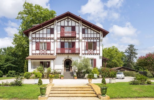 Soustons Villa | Villa 'Domaine De Bellegarde' con terraza privada, jardín privado y Wi-Fi
