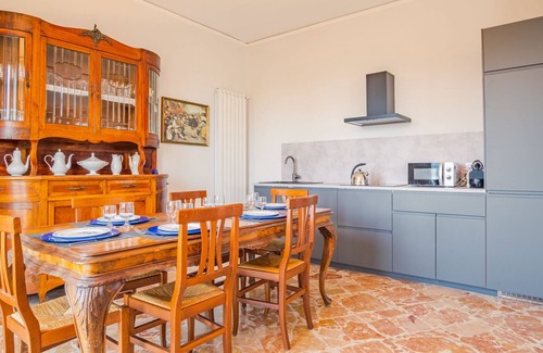 Padenghe sul Garda Apartamento | Villa Dora - Tres Habitaciones Piso, Capacidad 6