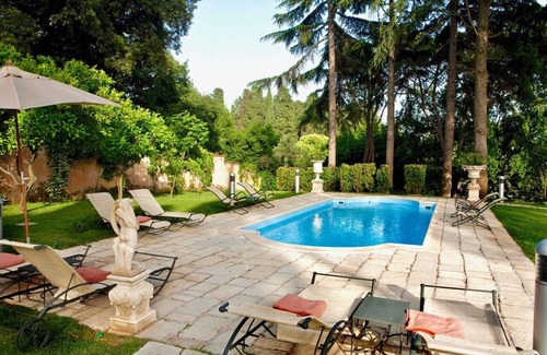 Gianicolense Villa | VILLA DORIA - Seis Habitaciones Villa, Capacidad 12
