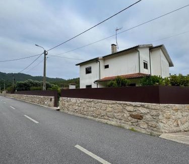 Perre Casa | Villa dos Amados