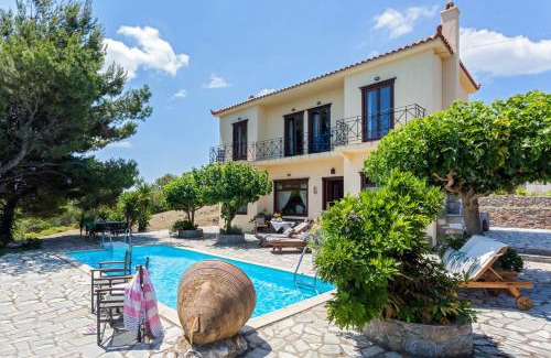 Skopelos Villa | Villa Driades