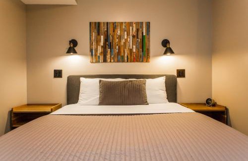 Bronzeville Casa | Villa Dubois Guest House