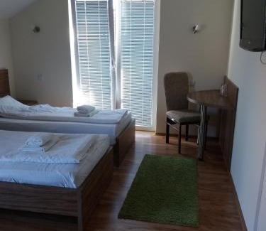 Kragujevac Apartamento | Villa Dunja