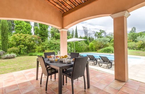 Callian Villa | Villa duplex pour 8 | Piscine privée + terrasse