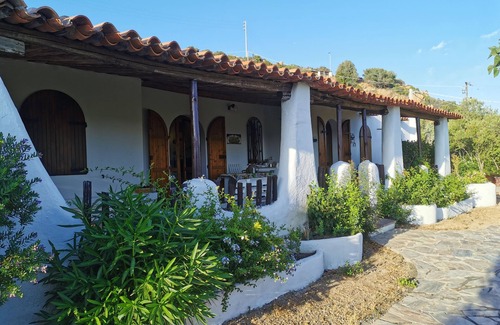 Eden Rock Casa | Casa con jardín ideal para familias
