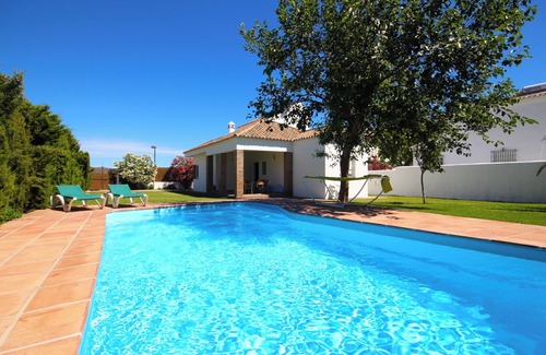 Los Canos de Meca Casa | VILLA EL ACEBUCHE JUNTO A LA PLAYA