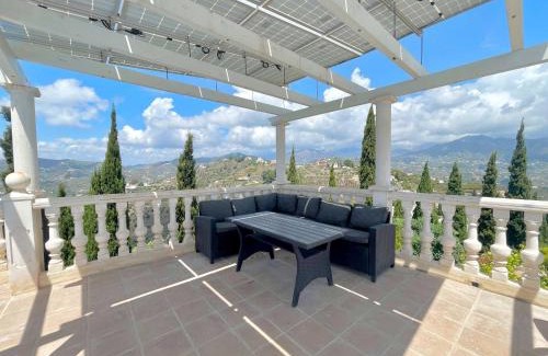 Torrox Villa | Villa El Castillo