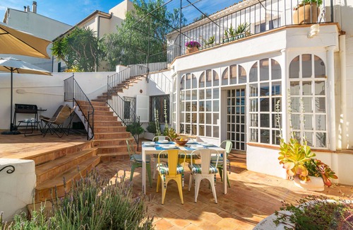 El Terreno Casa | VILLA EL TERRENO - Maravillosa villa en la capital de Mallorca. WiFi gratis.