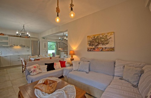 Almiros Beach Villa | Villa Elais - Vasilika Peritheias ,Ionian Islands
