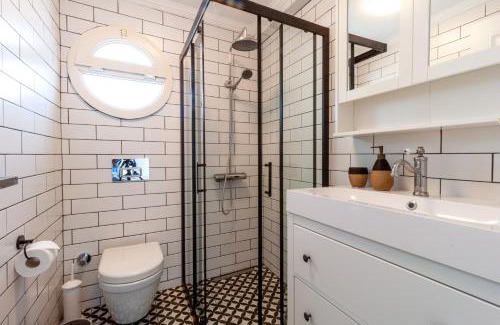 Bogazici Casa | Villa Elena; Özel Dizayn Tatil Evi