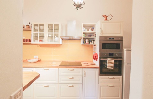 Tremezzo Cabaña | Villa Elena, delightful with direct access to the lake