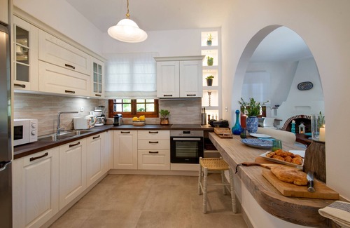 Gaios Casa | Villa Eleni: Gaios Waterfront House