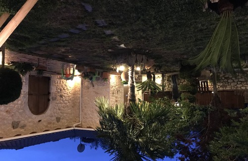 Tsoukaladhes Casa | "Villa Eleon" casas de piedra tradicionales
