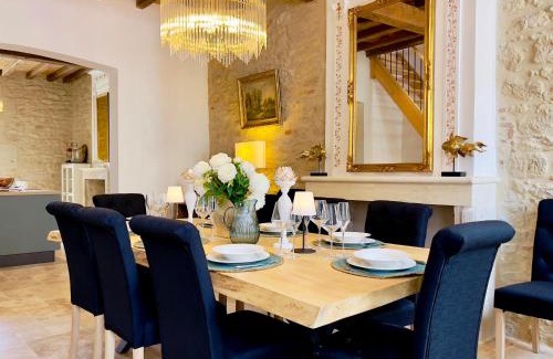 Gontaud Casa | Villa Eleonore - Chic Central Retreat Heated Pool