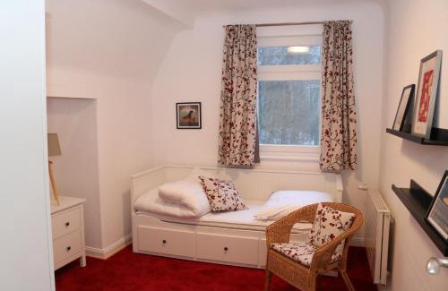 Mandelholz Casa | Villa Elfenstein