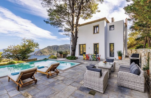 Skopelos Villa | Villa Elissaios Skopelos Luxury
