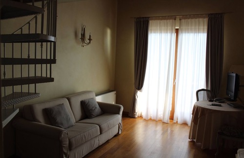 Limone sul Garda Cama Y Desayuno | Villa Elite Resort