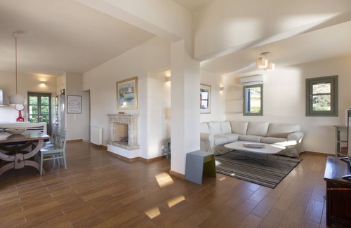 Paros Villa | Villa Erato · Villa ideal para 8 familias - Piscina, vistas al mar