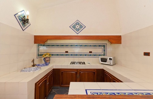 Erice Villa | Villa en Erice con 6 habitaciones, capacidad 12